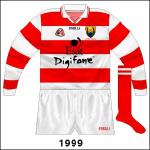 Donal Óg Cusack's championship debut against Waterford in the Munster semi-final saw him in red and white hoops, a design often favoured by Ger Cunningham.