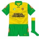 1998:
The more common design returned for the championship, albeit in altered format, as the white piping disappeared and 'Dún na nGall' was added on the sleeves.