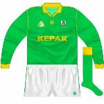 1995-2000:
Long-sleeved jersey for winter games. Used for a long spell, even after it had been 'officially' replaced.