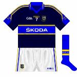 2011:
The change jersey remained navy, and was again worn by the footballers in the All-Ireland qualifiers.