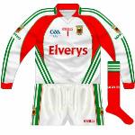 2009:
Differed from previous in that the 'GAA: Celebrating 125 Years of the GAA' logo was included while the neck insert was white rather than red.