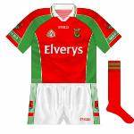 2004:
When Mayo met Fermanagh in the All-Ireland semi-final, a reversal of the normal jersey - albeit without the hoop - was used in the drawn match and replay, and again in the final against Kerry.